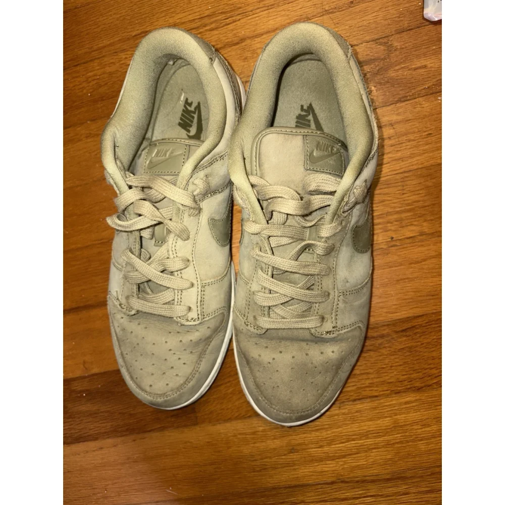 Nike Dunk Low Green Size 10 WomenS